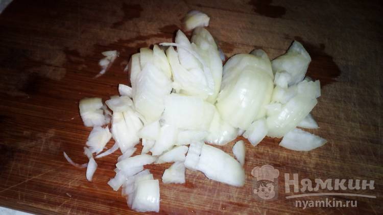 Картофель со стручковой фасолью на сковороде - фото шаг 2