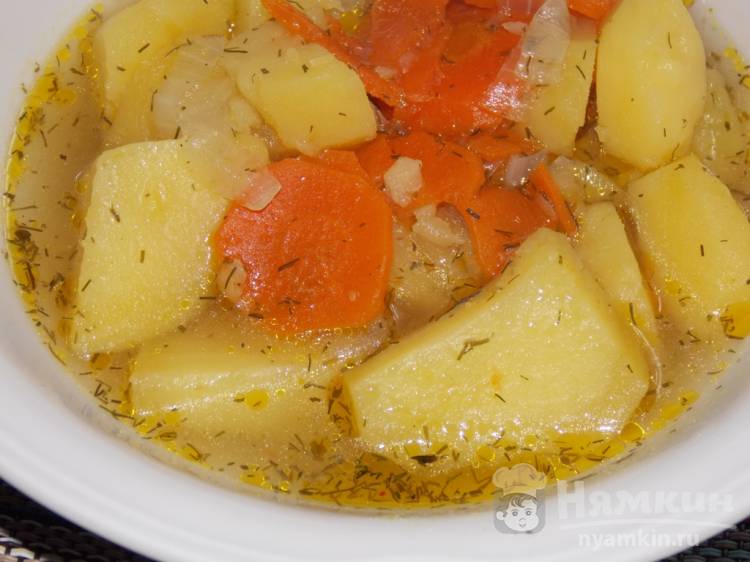 Картофель тушеный с луком и морковью в мультиварке - фото шаг 5