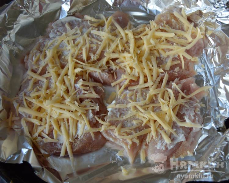 Филе индейки запеченное с сыром в духовке - фото шаг 4