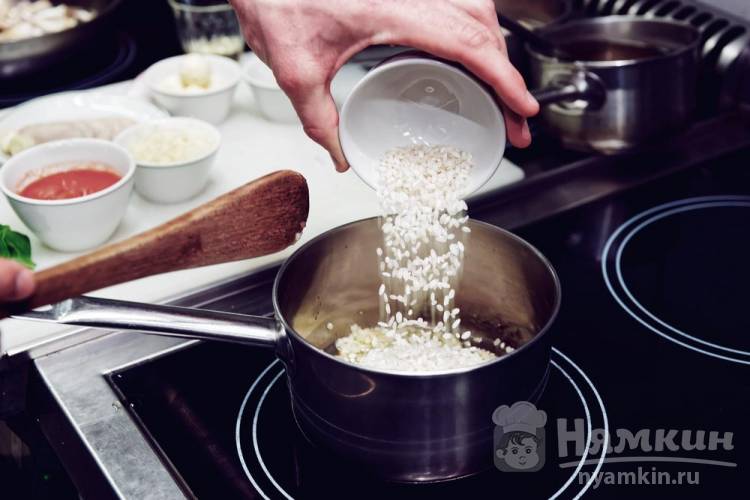 Как сварить рис для крабового салата: кулинарные лайфхаки