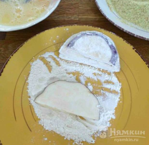 Баклажаны жареные с чесноком на сковороде - фото шаг 4