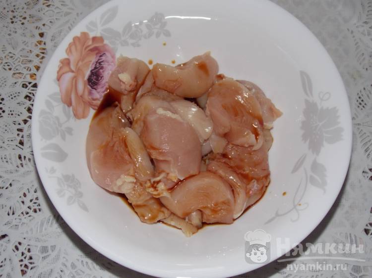 Нежная куриная грудка в духовке - фото шаг 2
