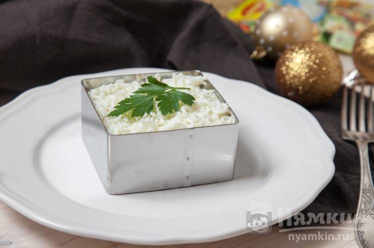 Салат Новогодний с курицей - фото шаг 6
