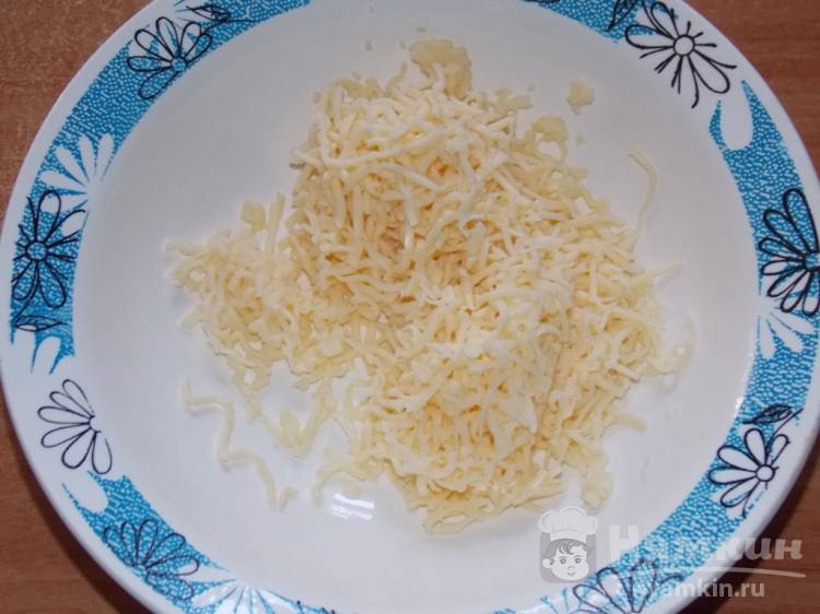 Помидорная гармошка с сыром в духовке - фото шаг 1