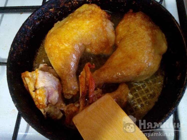 Домашняя тушеная курочка - фото шаг 3