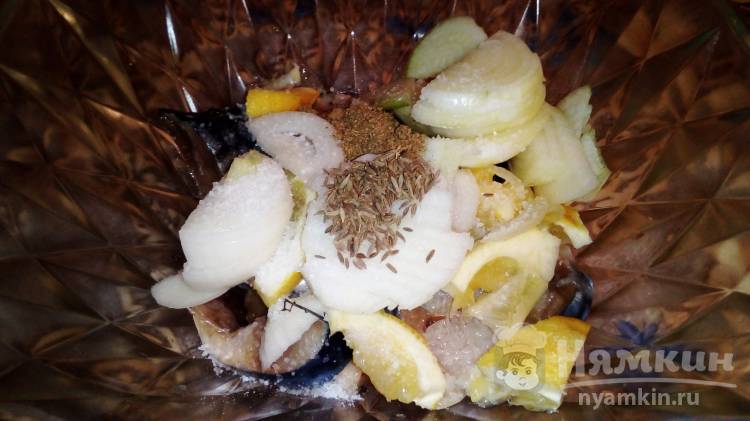 Праздничная скумбрия с лимоном и специями - фото шаг 5