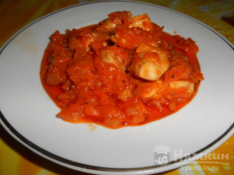 Куриное филе тушеное с овощами в томате - фото шаг 7