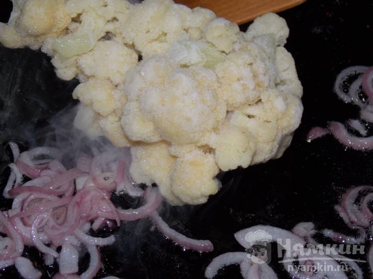 Картофельные ватрушки с овощами под сыром - фото шаг 3