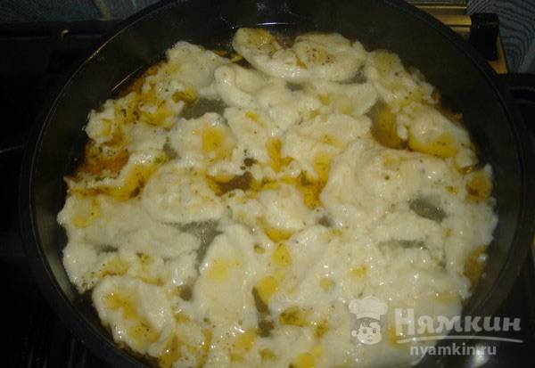 Суп с клецками на мясном бульоне - фото шаг 5
