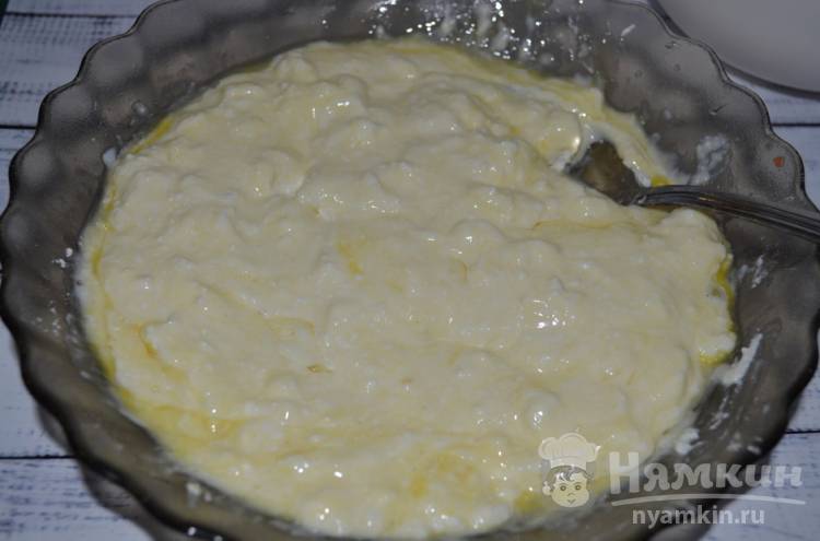 Пирог с творогом на кукурузной муке и штрейзельной крошкой - фото шаг 3
