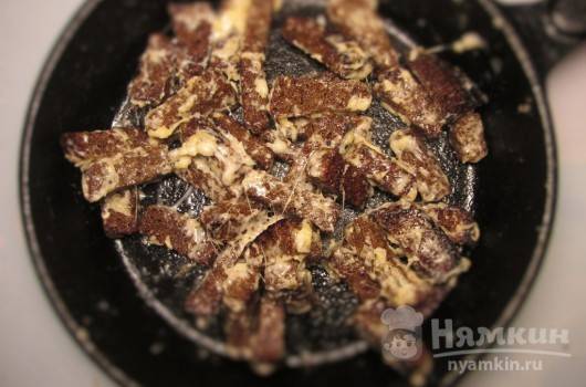 Гренки с сыром - фото шаг 6