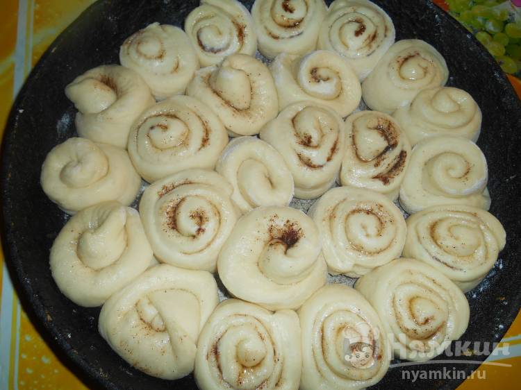 Булочки улитки с сахаром и корицей - фото шаг 7