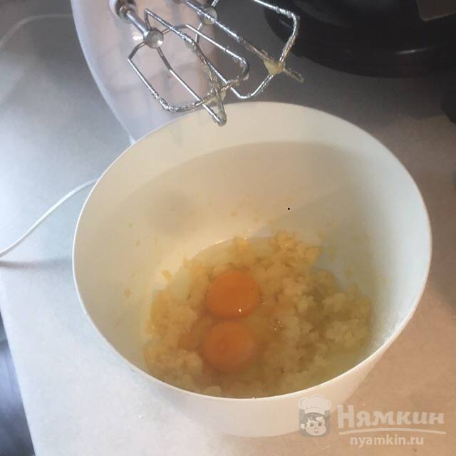 Маффины с бананом и арахисом - фото шаг 2