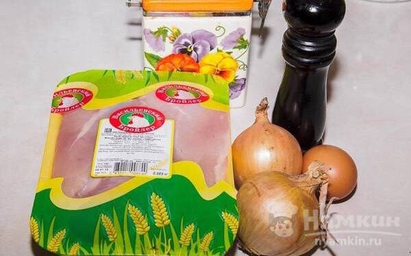 Низкокалорийные котлеты в мультиварке - фото шаг 1