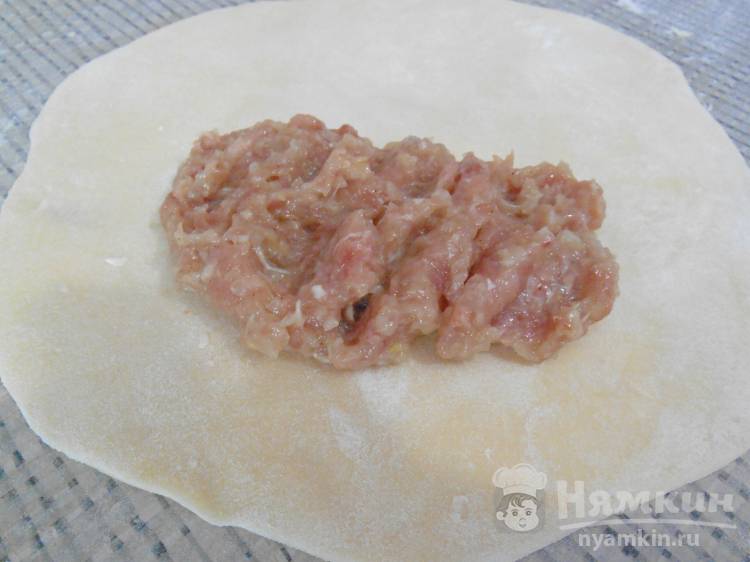 Домашние чебуреки с мясом - фото шаг 6