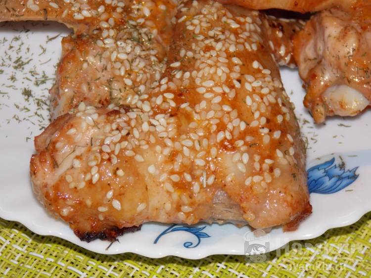 Куриные крылышки в соусе в духовке - фото шаг 5