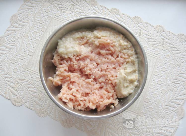 Куриные котлеты с сыром и шпинатом - фото шаг 3