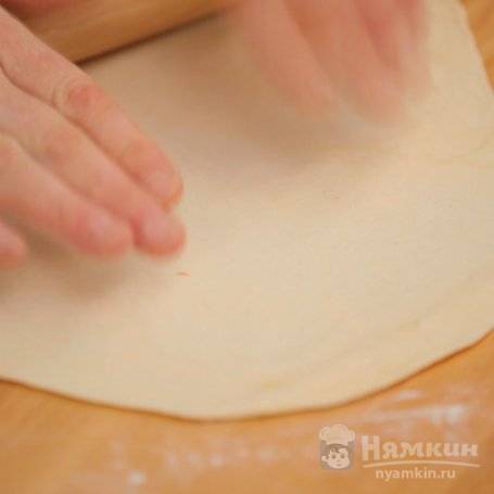 Пицца с шампиньонами и помидорами - фото шаг 4