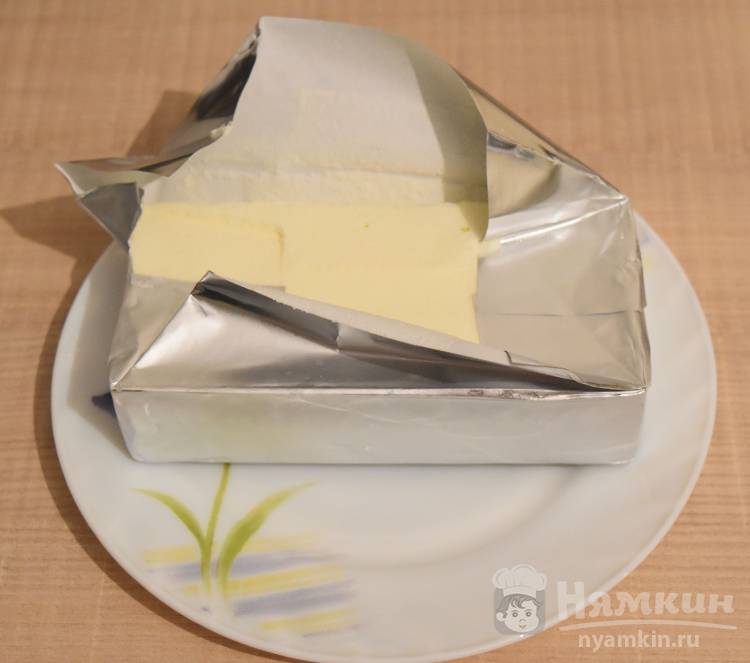 Десерт из мороженого с клубникой - фото шаг 1