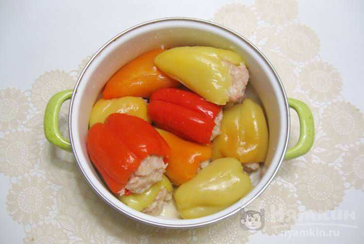 Перец фаршированный курицей и рисом - фото шаг 4