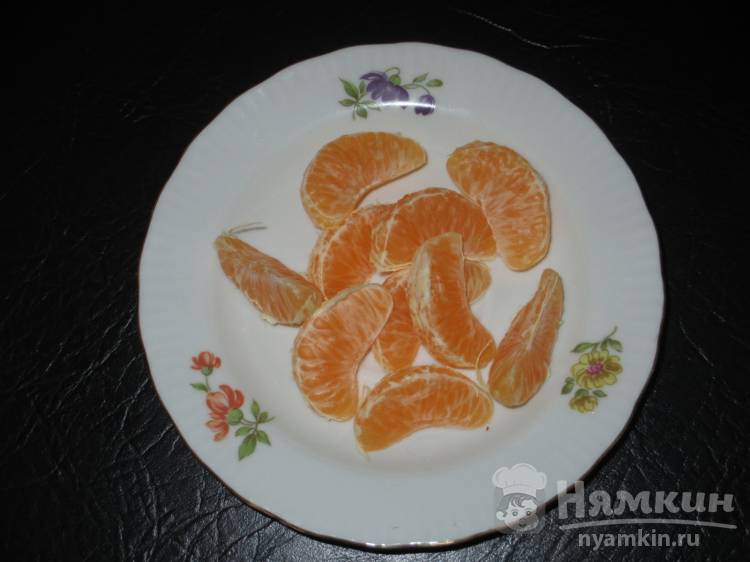 Полезный морковно-тыквенный салат с кусочками мандарина - фото шаг 3