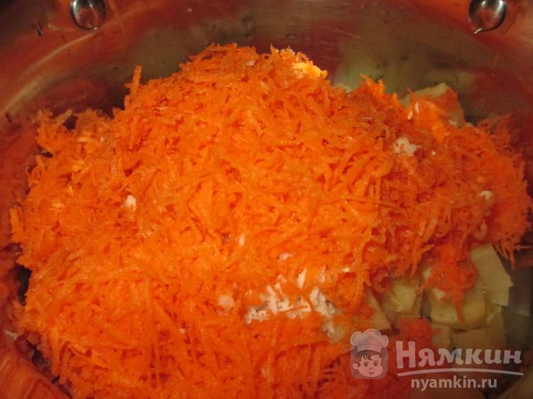 Оригинальный холодный суп с чёрной редькой на тане со сметаной  - фото шаг 3
