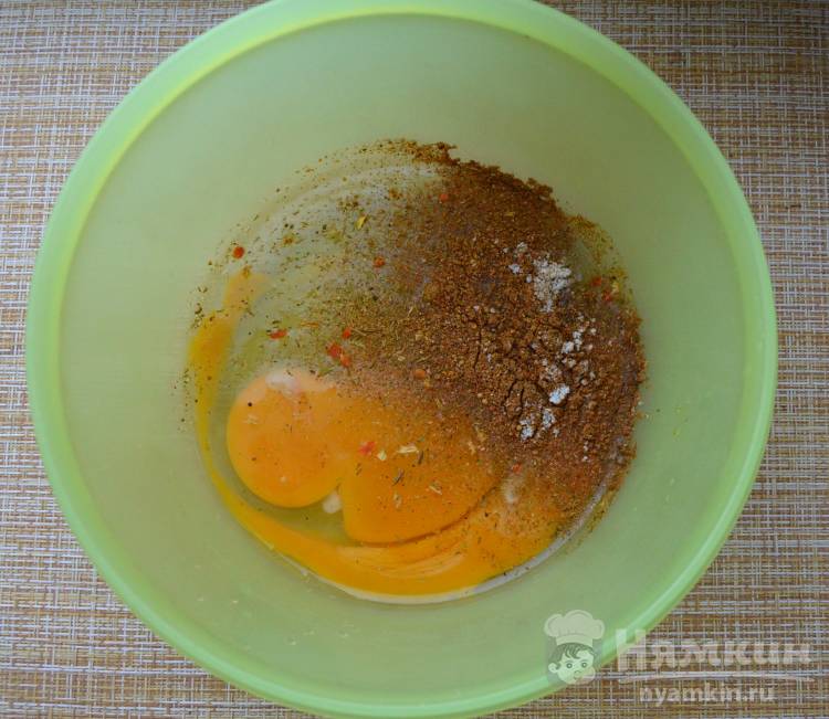 Отбивные из куриной грудки - фото шаг 3