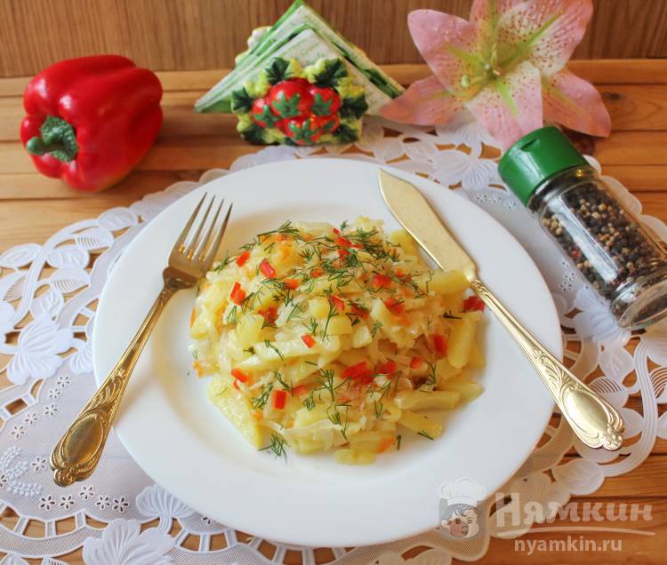 Картофель тушеный с капустой - фото шаг 6