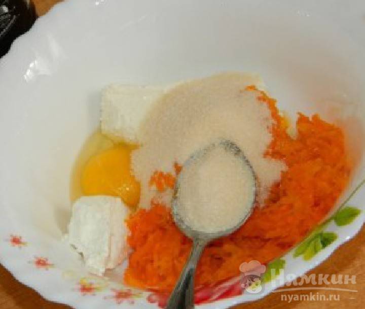 Морковные сырники - фото шаг 2