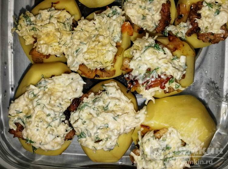 Рецепт: Картофель Лодочки - с курицей и грибами