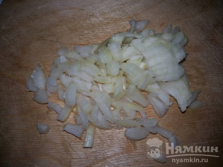 Быстрый суп из консервированной сардины в мультиварке - фото шаг 2