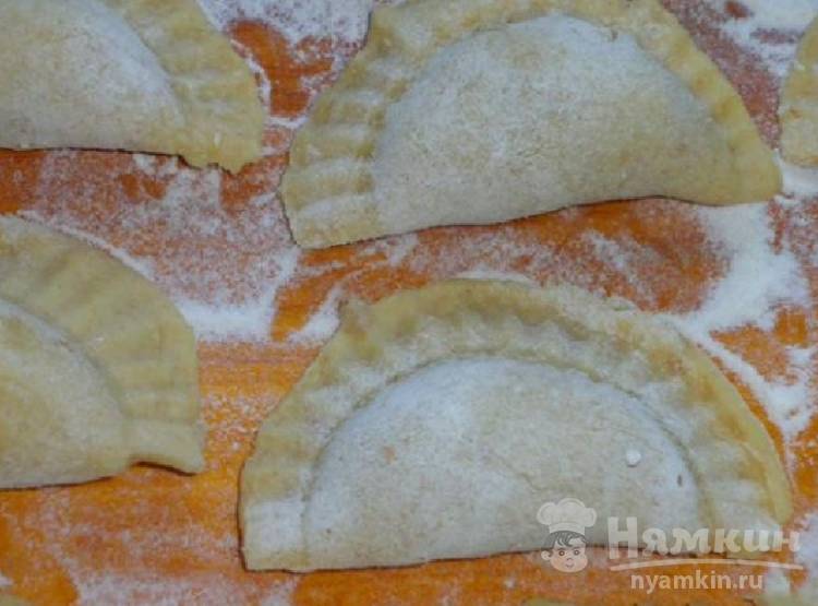 Пельмени с квашеной капустой и мясом - фото шаг 5