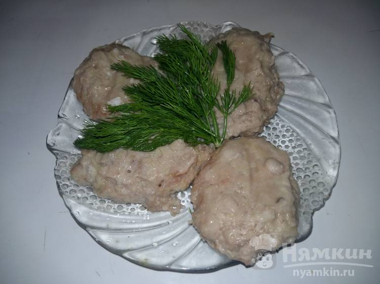 Котлеты с куриного фарша и картофелем на пару - фото шаг 4