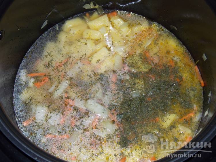 Постный картофельный суп с морковью и укропом в мультиварке - фото шаг 4
