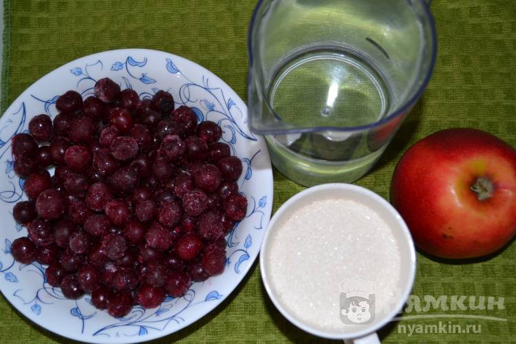 Компот из вишни и яблок - фото шаг 1