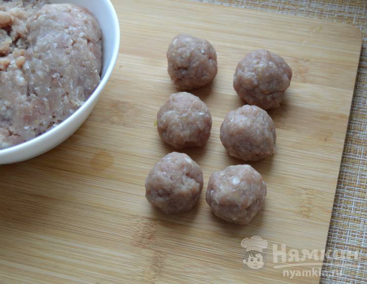 Вкусный суп с фрикадельками  - фото шаг 1