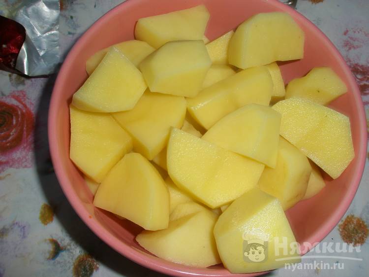 Тушеные куриные сердечки с картофелем - фото шаг 4