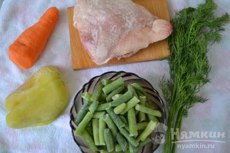 Суп со стручковой фасолью и курицей - фото шаг 1