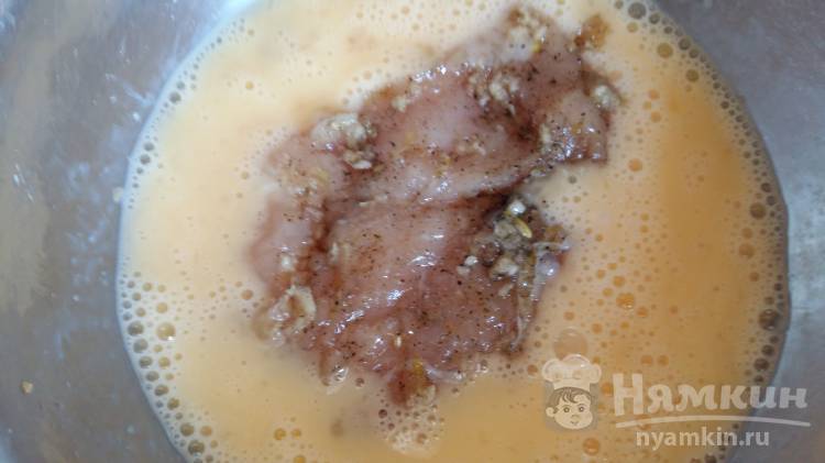 Хрустящие отбивные из куриной грудки - фото шаг 6