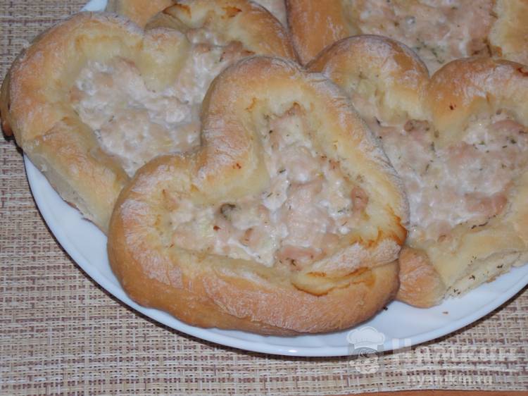 Булочки сердечки с куриным фаршем в духовке - фото шаг 7