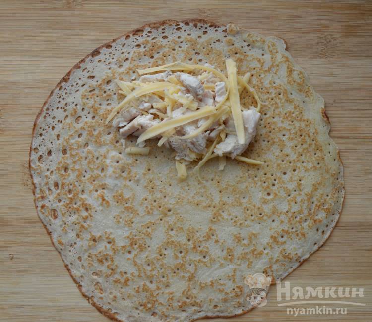 Блинчики с курицей и сыром - фото шаг 5
