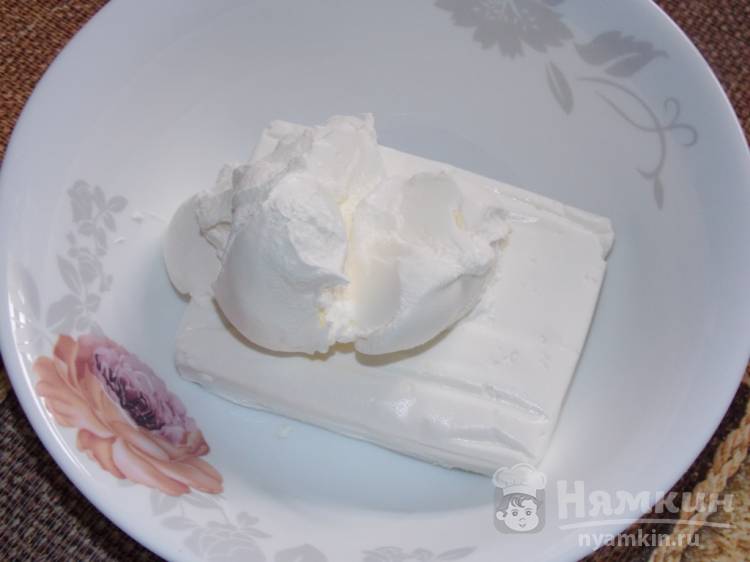 Творожный десерт с бананом и грецким орехом - фото шаг 1