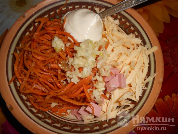 Салат Рыжик с морковью и сыром классический рецепт с фото пошагово