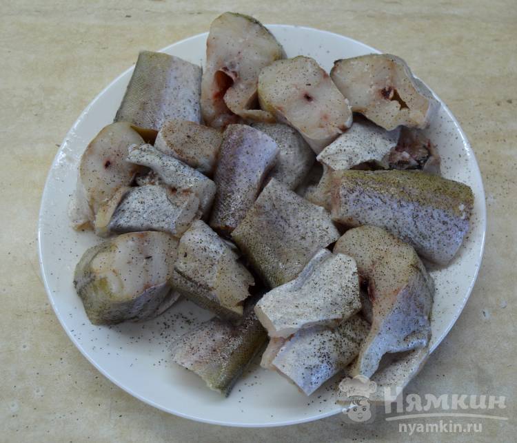 Минтай жаренный в панировке  - фото шаг 2