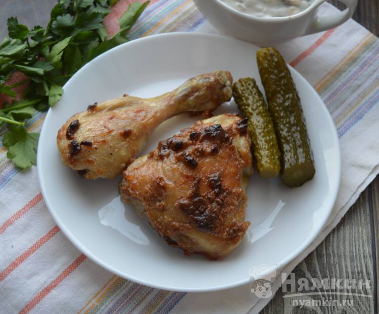 Куриные ножки с чесноком и майонезом в духовке - фото шаг 4