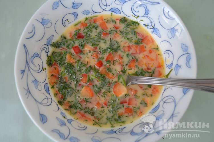 Омлет с болгарским перцем в мультипекаре - фото шаг 9