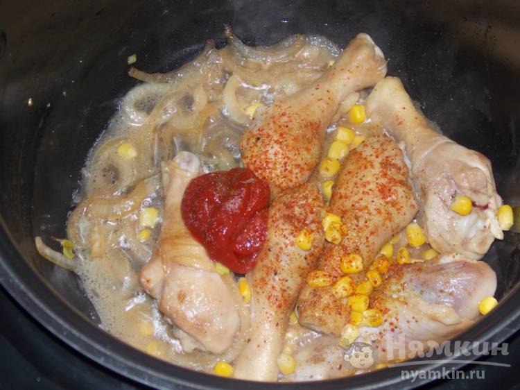 Голени куриные с луком и кукурузой в мультиварке - фото шаг 4