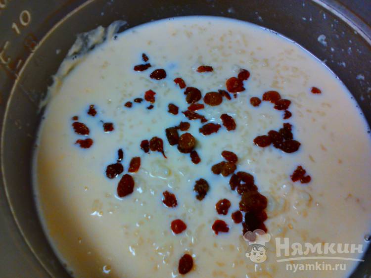 Каша рисовая с изюмом и мандарином в мультиварке - фото шаг 3