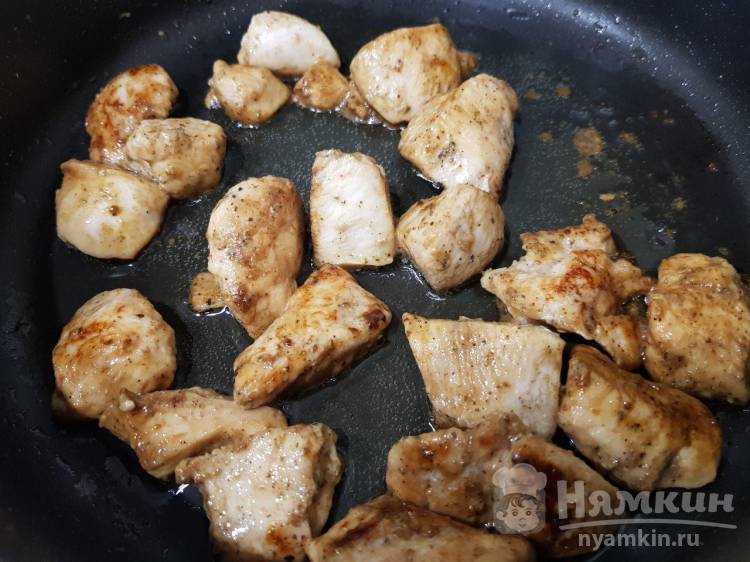 Пикантная жареная курица кусочками - фото шаг 3