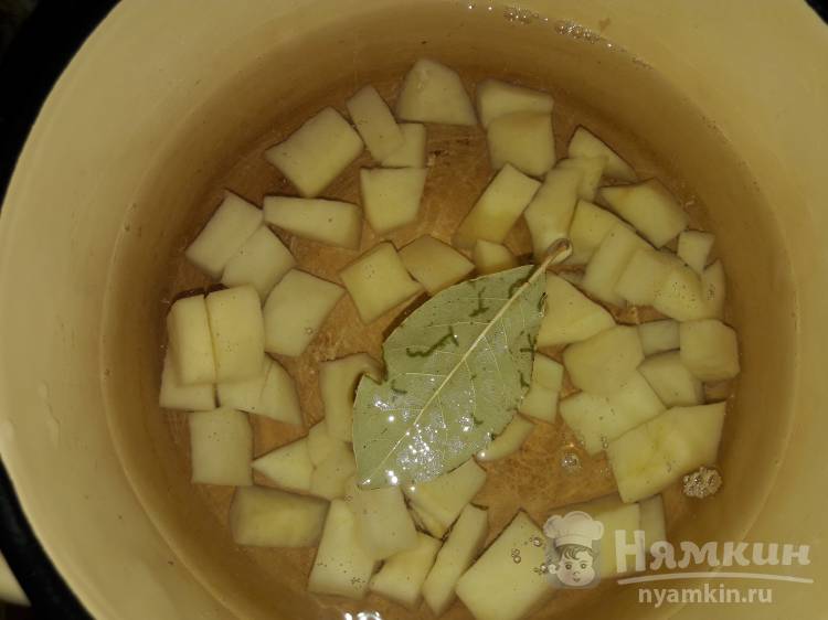 Суп с лапшой и куриной печенью - фото шаг 3